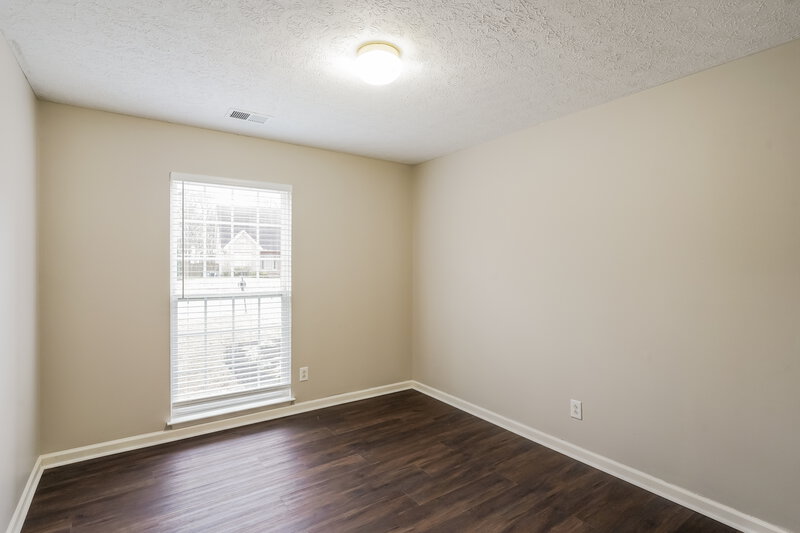2,250/Mo, 7025 Calderwood Dr Antioch, TN 37013 Bedroom View 3