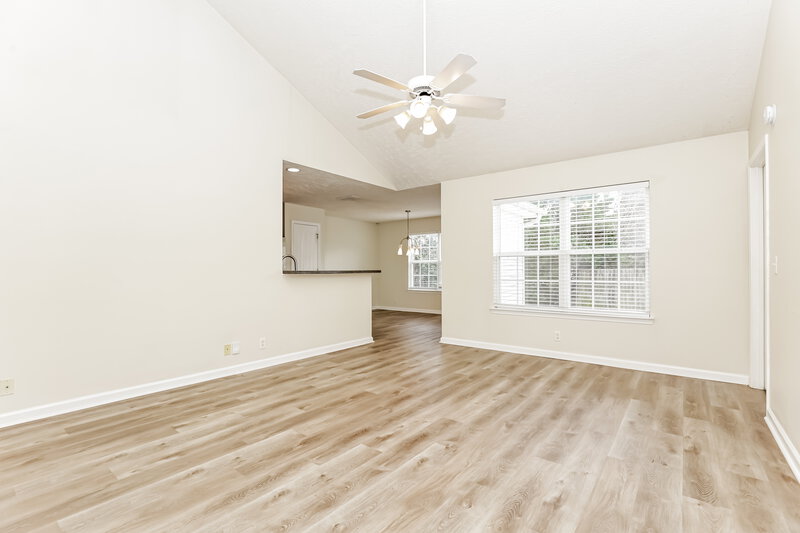 1,910/Mo, 3257 Perlino Dr Murfreesboro, TN 37128 Living Room View