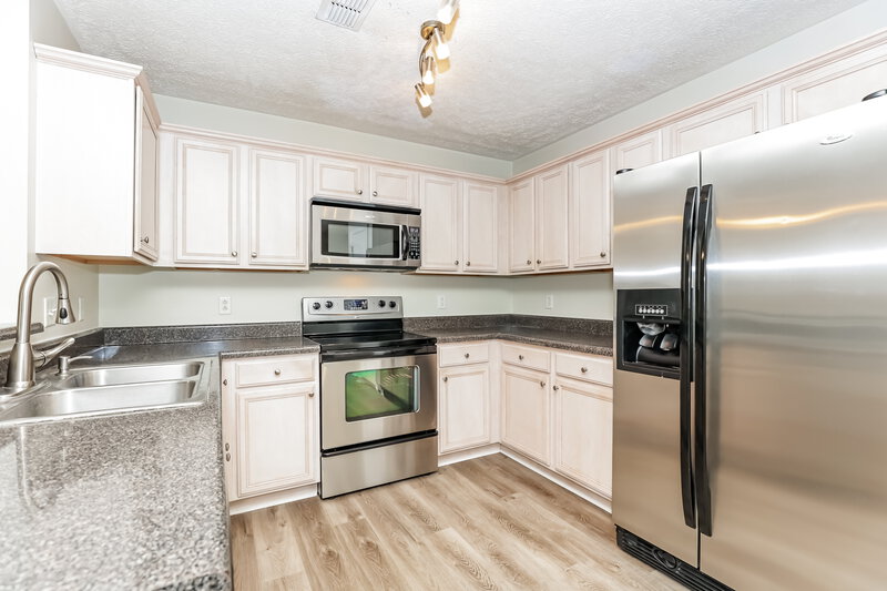 1,910/Mo, 3257 Perlino Dr Murfreesboro, TN 37128 Kitchen View 2