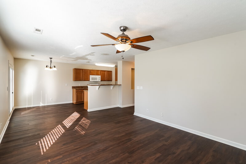 2,445/Mo, 1036 Bradford Park Rd Mt Juliet, TN 37122 Living Room View 2