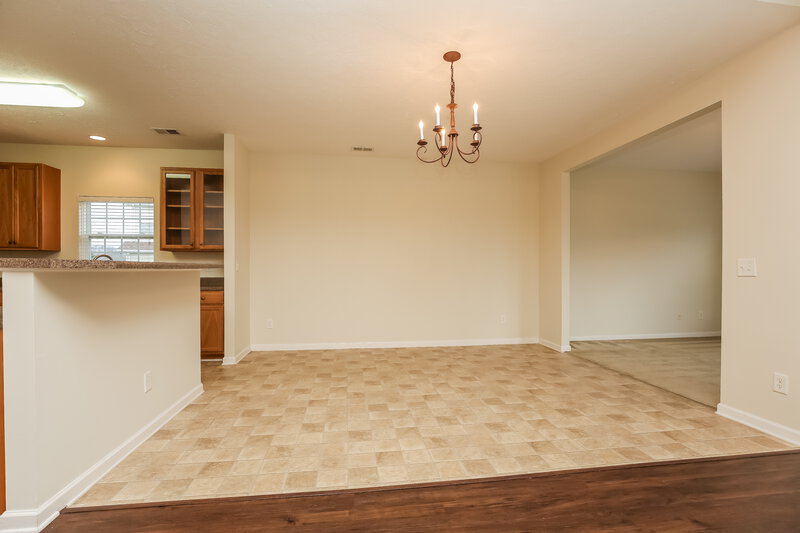 2,425/Mo, 130 Megan St Spring Hill, TN 37174 Dining Room View