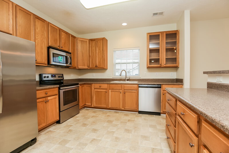 2,425/Mo, 130 Megan St Spring Hill, TN 37174 Kitchen View