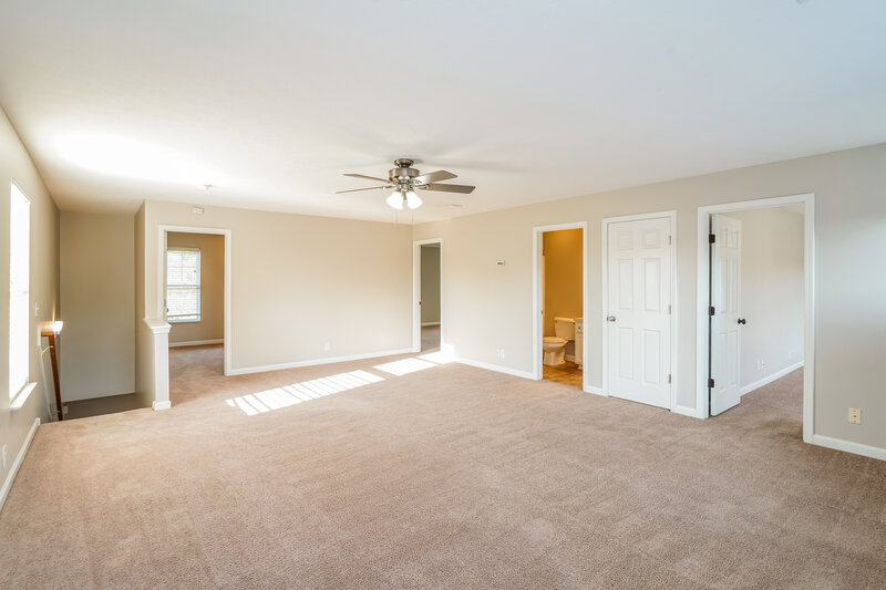 2,350/Mo, 3137 Hidden Creek Dr Antioch, TN 37013 Loft View