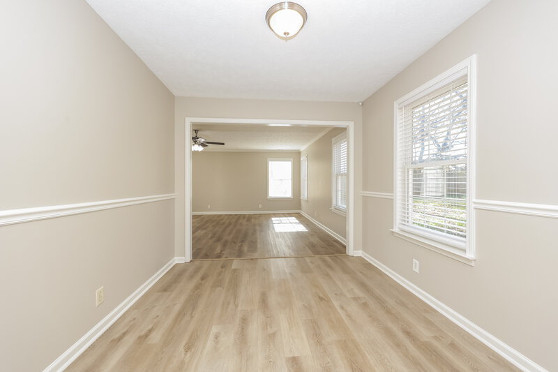 2,049/Mo, 913 Buckhaven Dr Smyrna, TN 37167 Dining Room View 2