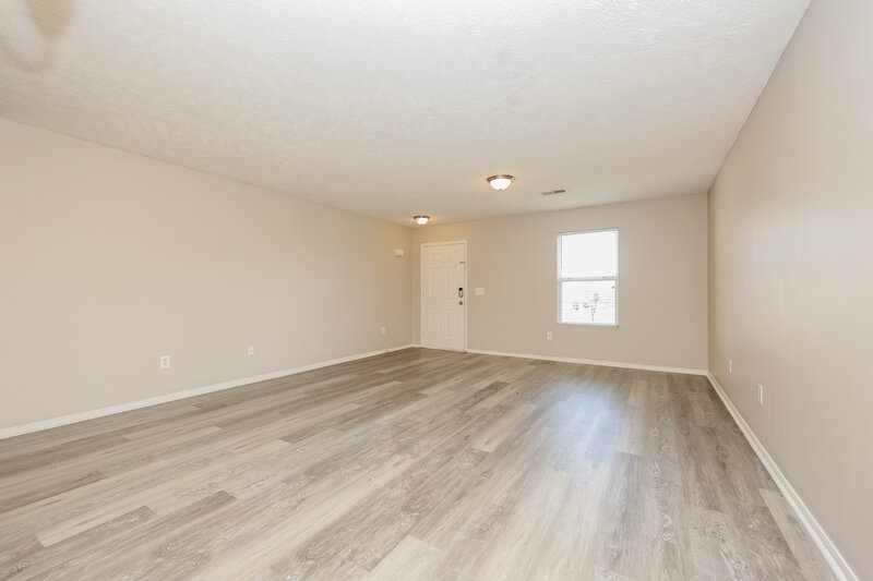 1,985/Mo, 2691 Sutherland Dr Thompsons Station, TN 37179 Living Room View 2