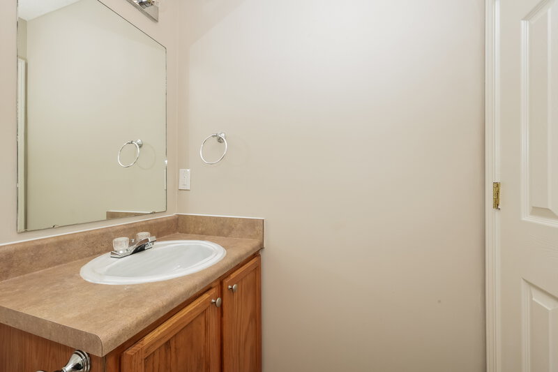 1,985/Mo, 2691 Sutherland Dr Thompsons Station, TN 37179 Bathroom View