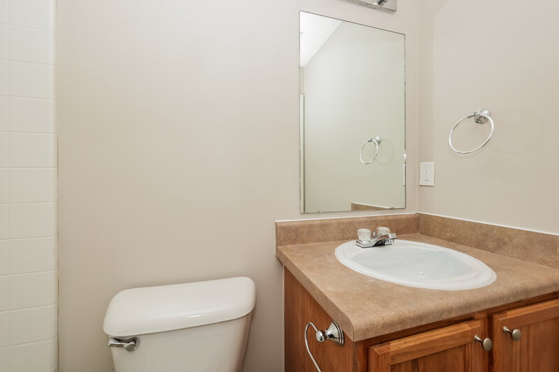 1,985/Mo, 2691 Sutherland Dr Thompsons Station, TN 37179 Bathroom View 2