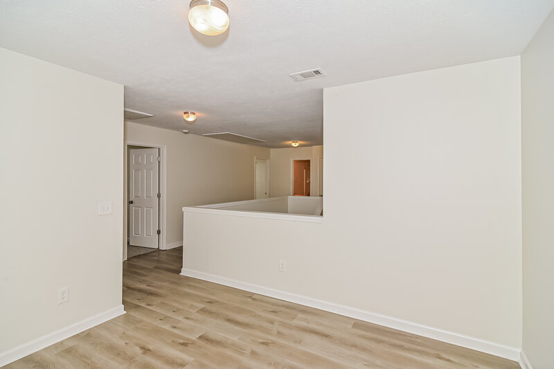 2,545/Mo, 2716 Miranda Dr Murfreesboro, TN 37128 Loft View