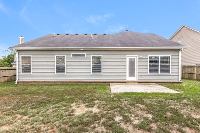 2,165/Mo, 8006 Alydar Ct Spring Hill, TN 37174 Rear View