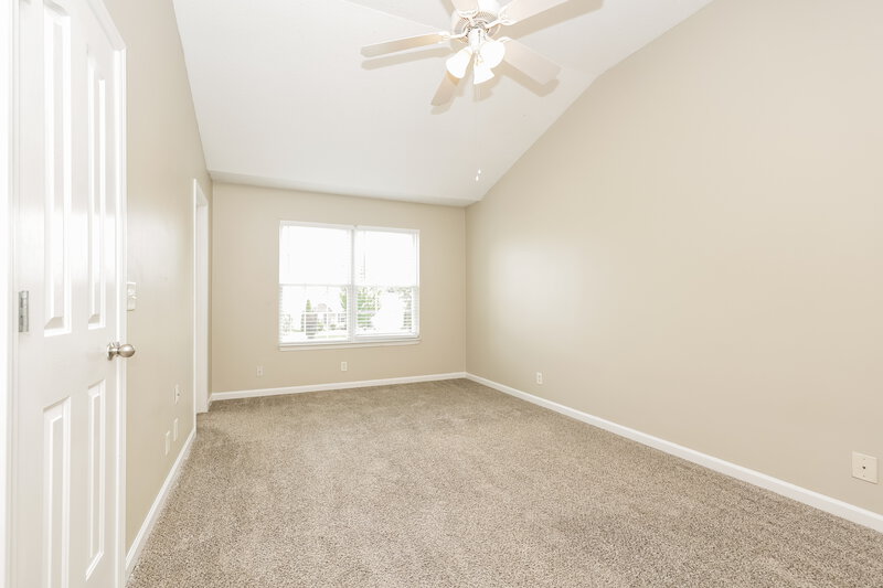 2,065/Mo, 3119 Swilly Ct Murfreesboro, TN 37128 Main Bedroom View 2
