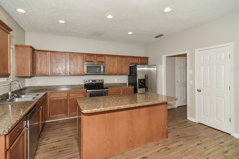 2,190/Mo, 3506 Perlino Dr Murfreesboro, TN 37128 Kitchen View