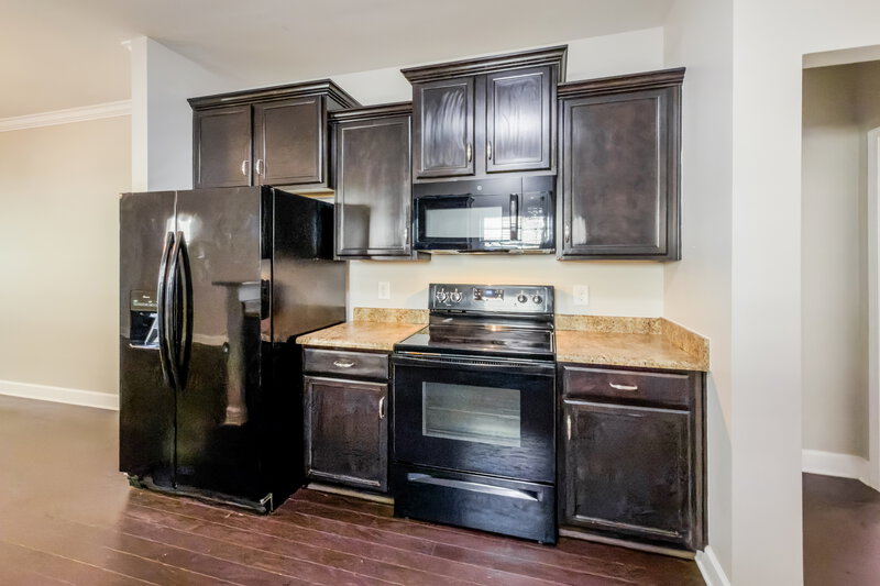 2,100/Mo, 2004 Avery Park Dr Smyrna, TN 37167 Kitchen View 2