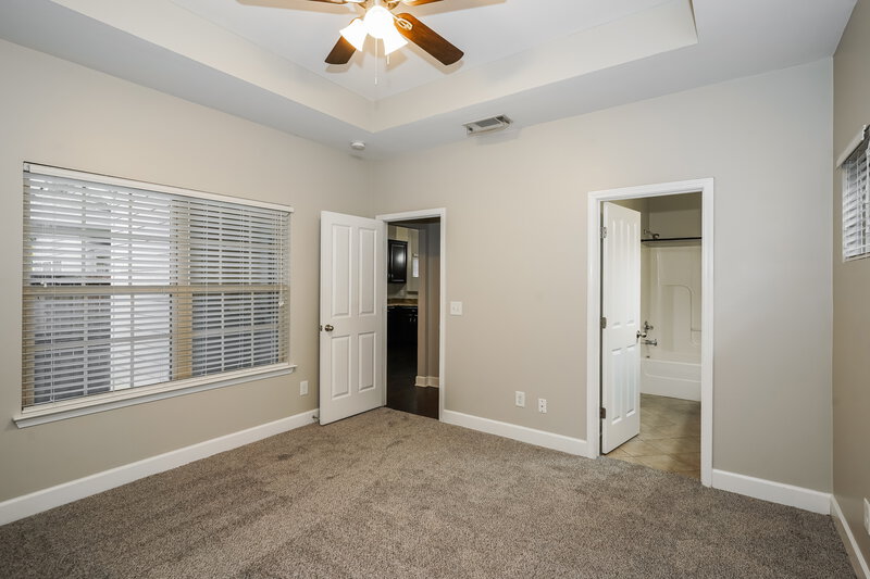 2,760/Mo, 2004 Avery Park Dr Smyrna, TN 37167 Main Bedroom View 2