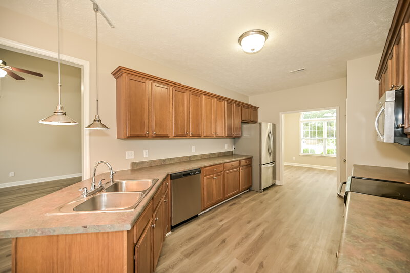 2,395/Mo, 1448 Jeter Way Murfreesboro, TN 37129 Kitchen View