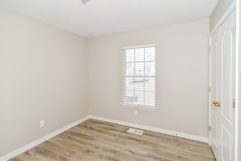 1,880/Mo, 612 Mable Dr La Vergne, TN 37086 Bedroom View