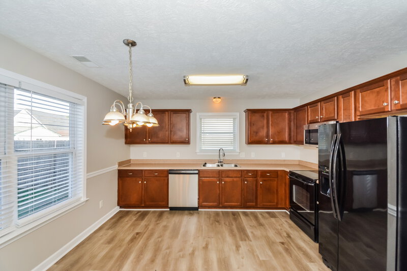 2,610/Mo, 1424 Beaconcrest Cir Murfreesboro, TN 37128 Kitchen View