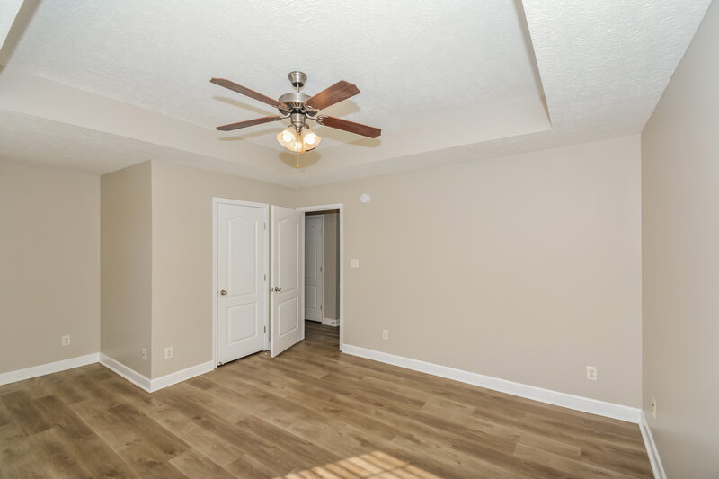 2,610/Mo, 1424 Beaconcrest Cir Murfreesboro, TN 37128 Main Bedroom View