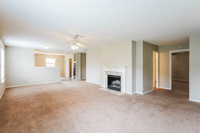 2,150/Mo, 805 Hammersmith Dr Smyrna, TN 37167 Living Room View