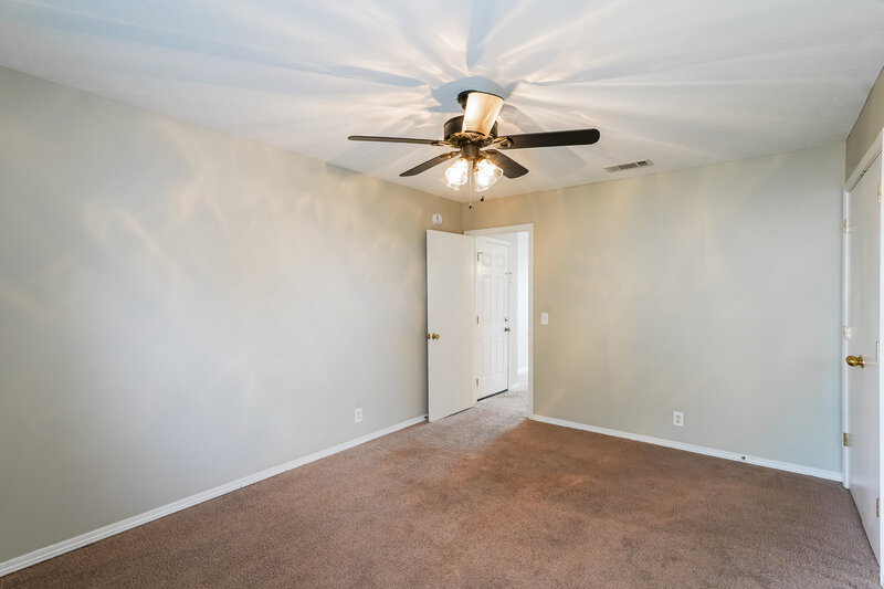 2,150/Mo, 805 Hammersmith Dr Smyrna, TN 37167 Bedroom View