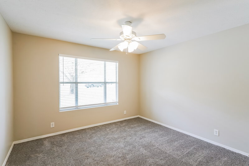 2,150/Mo, 805 Hammersmith Dr Smyrna, TN 37167 Bedroom View 2