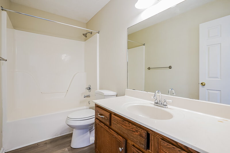 2,395/Mo, 307 Acorn Ct Smyrna, TN 37167 Bathroom View