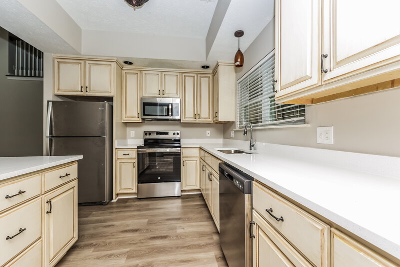 3,080/Mo, 4956 Alexis Dr Antioch, TN 37013 Kitchen View