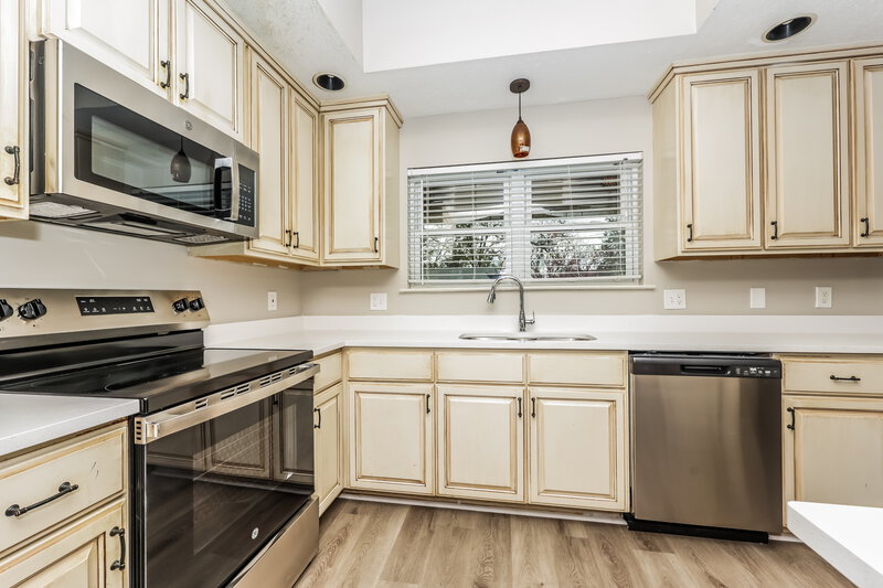 3,080/Mo, 4956 Alexis Dr Antioch, TN 37013 Kitchen View 2