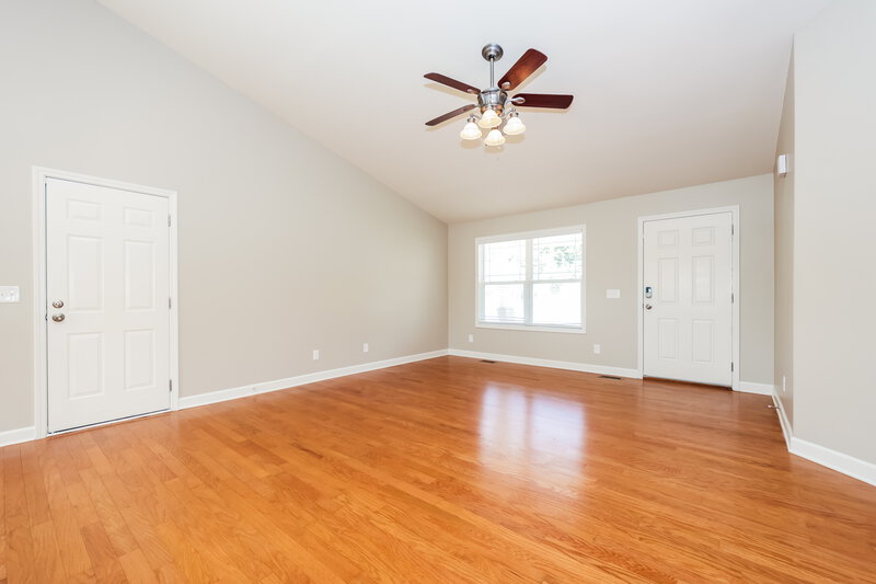 2,065/Mo, 6026 Chickadee Cir Spring Hill, TN 37174 Living Room View