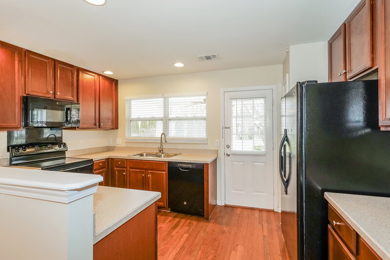 2,290/Mo, 2151 Erin Ln Mt Juliet, TN 37122 Kitchen View