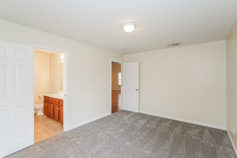 2,290/Mo, 2151 Erin Ln Mt Juliet, TN 37122 Main Bedroom View