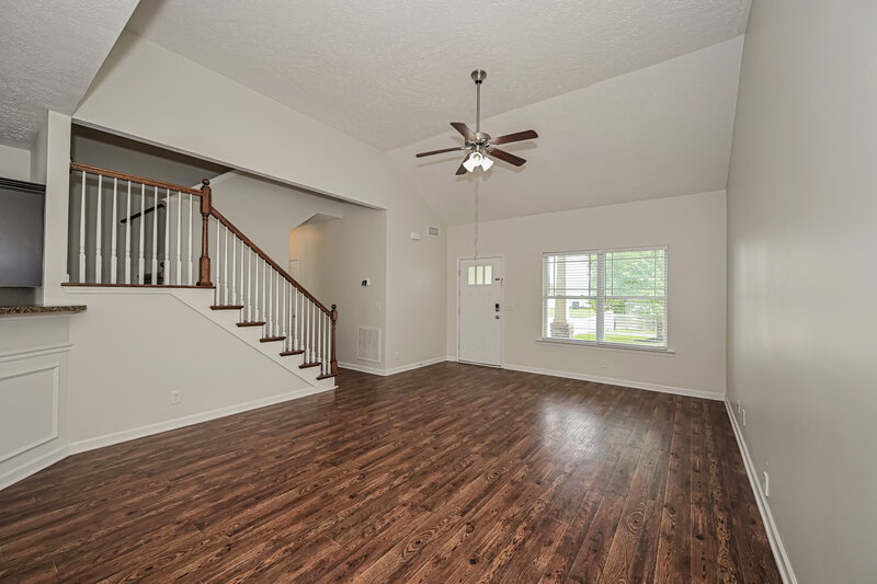 2,350/Mo, 3524 Oval Hesson Ln Murfreesboro, TN 37128 Living Room View