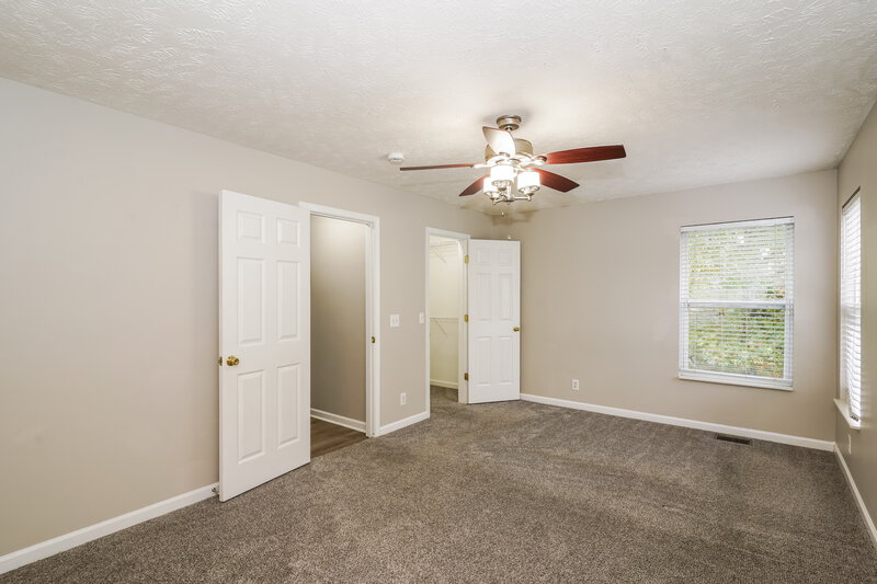 2,065/Mo, 1031 Bradford Park Rd Mt Juliet, TN 37122 Main Bedroom View 2