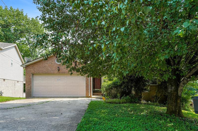 2,060/Mo, 136 Bradford Cir Hendersonville, TN 37075 External View
