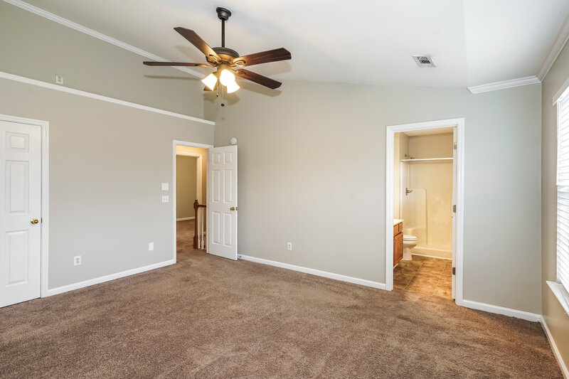 2,110/Mo, 6132 Bent Wood Dr Antioch, TN 37013 Main Bedroom View