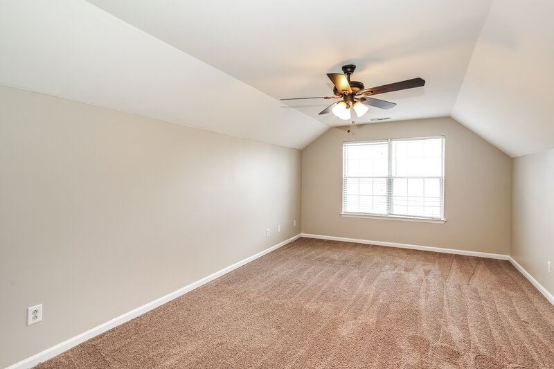 2,110/Mo, 6132 Bent Wood Dr Antioch, TN 37013 Bonus Room View