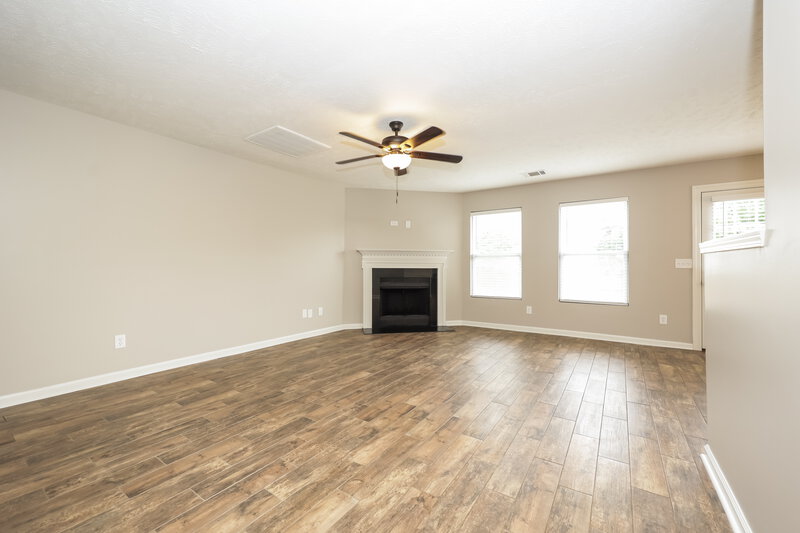 2,465/Mo, 413 Creek Oak Dr Murfreesboro, TN 37128 Living Room View