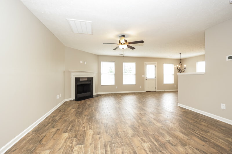 2,465/Mo, 413 Creek Oak Dr Murfreesboro, TN 37128 Living Room View 2