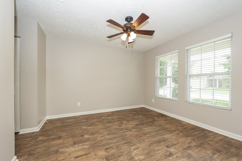 2,465/Mo, 413 Creek Oak Dr Murfreesboro, TN 37128 Dining Room View