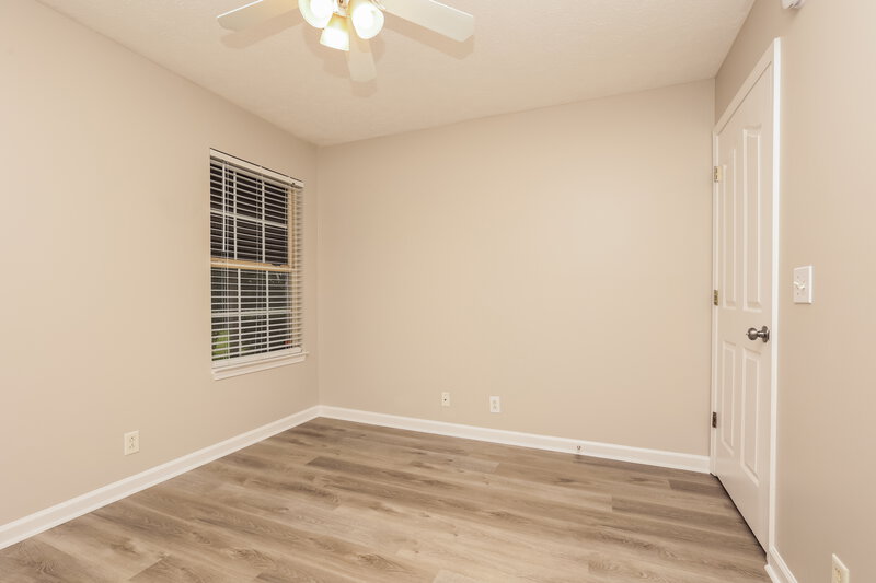 2,055/Mo, 1280 Saint Andrews Dr Murfreesboro, TN 37128 Bedroom View 2