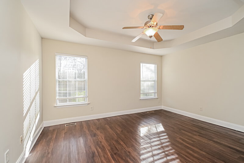 0/Mo, 1565 Bridgecrest Dr Antioch, TN 37013 Main Bedroom View