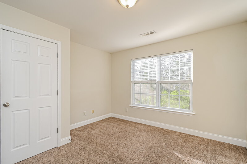 0/Mo, 1565 Bridgecrest Dr Antioch, TN 37013 Bedroom View