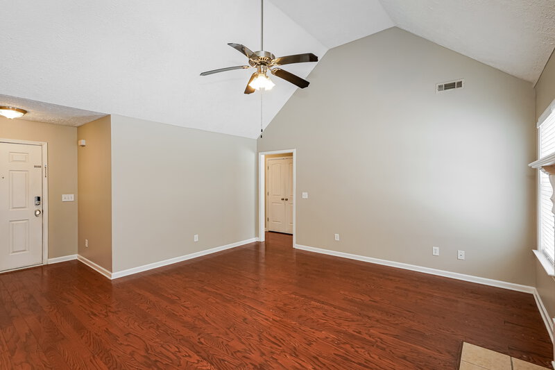 2,165/Mo, 3155 Hardwood Dr Murfreesboro, TN 37129 Living Room View