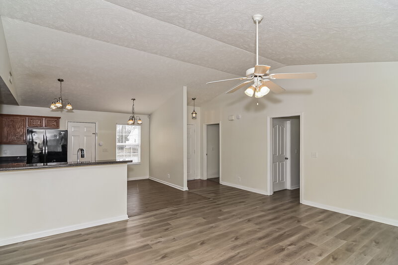 2,000/Mo, 3128 Sherborne Ct Murfreesboro, TN 37128 Living Room View 3