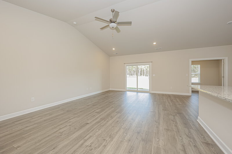 2,155/Mo, 3463 Quintana Dr Murfreesboro, TN 37127 Living Room View 2