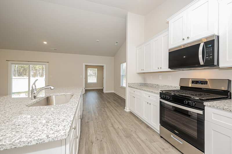 2,155/Mo, 3463 Quintana Dr Murfreesboro, TN 37127 Kitchen View