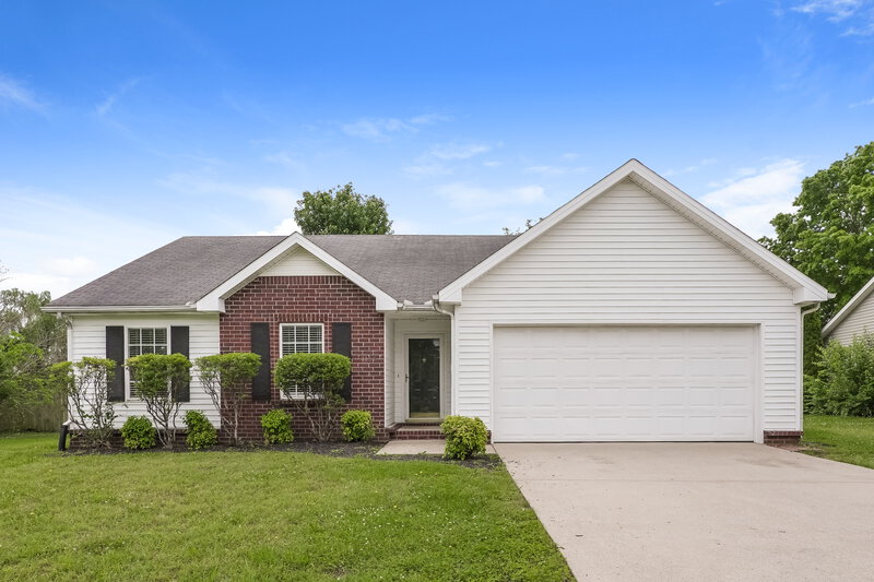 1,990/Mo, 1187 Saint Andrews Dr Murfreesboro, TN 37127 External View