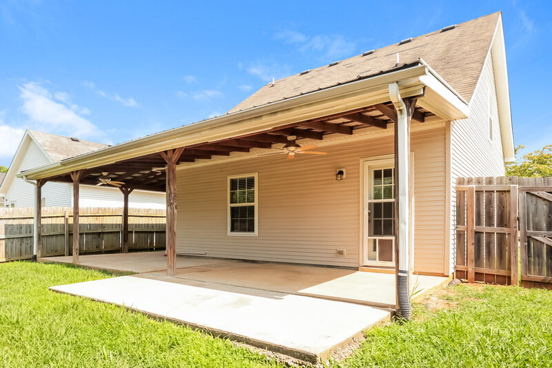 2,830/Mo, 4829 Nina Marie Ave Murfreesboro, TN 37129 Rear View