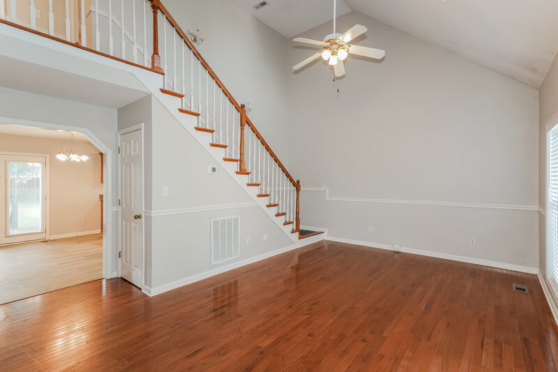 1,835/Mo, 4003 Pewter Trl Spring Hill, TN 37174 Living Room View 2