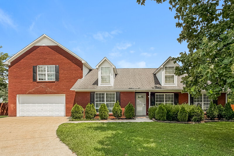 2,405/Mo, 304 Cheairs Ct Spring Hill, TN 37174 External View