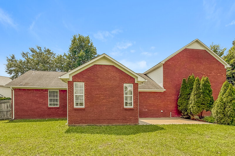 2,405/Mo, 304 Cheairs Ct Spring Hill, TN 37174 Rear View 2